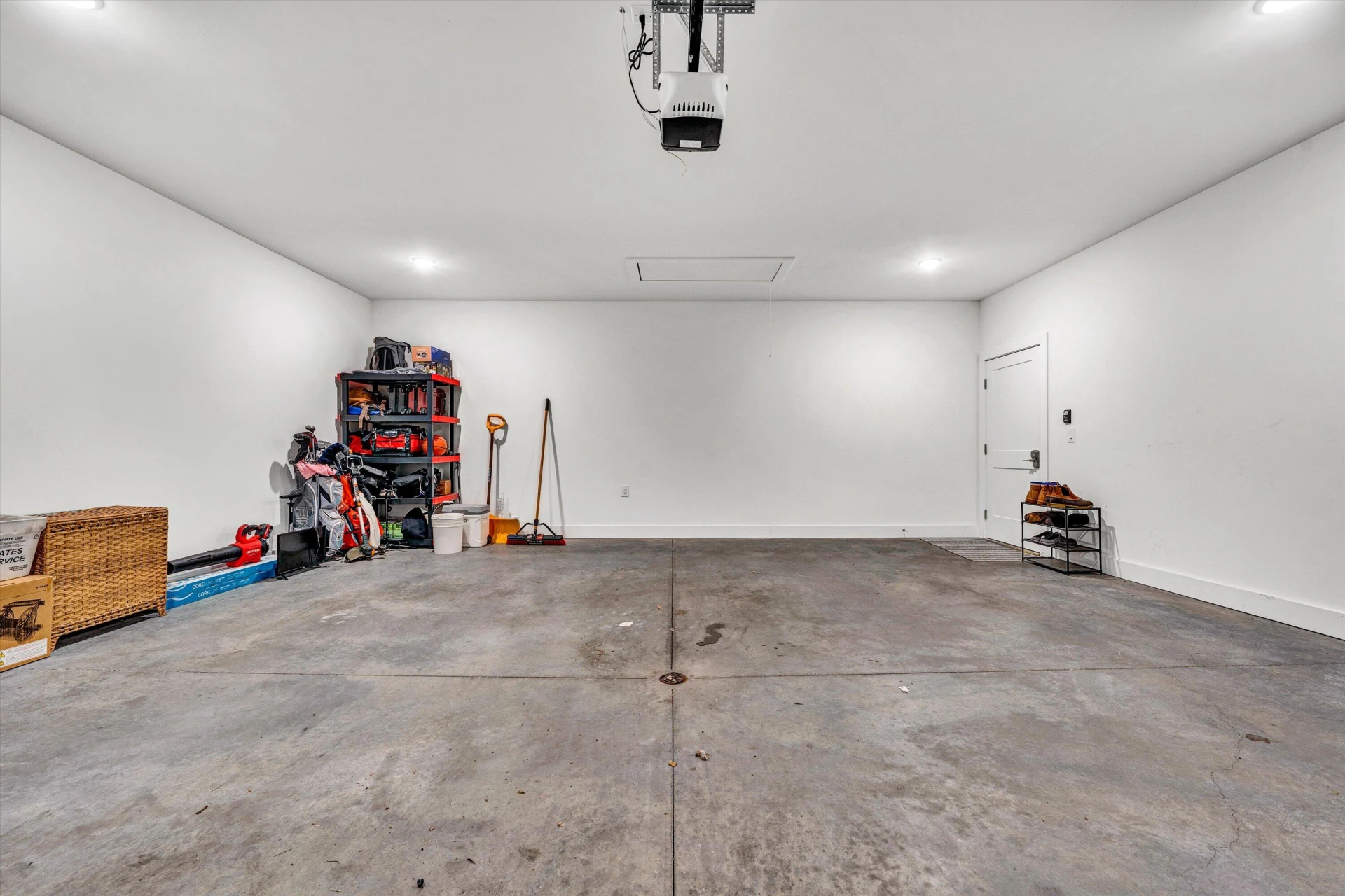 2762 McVitty RD - Photo 41