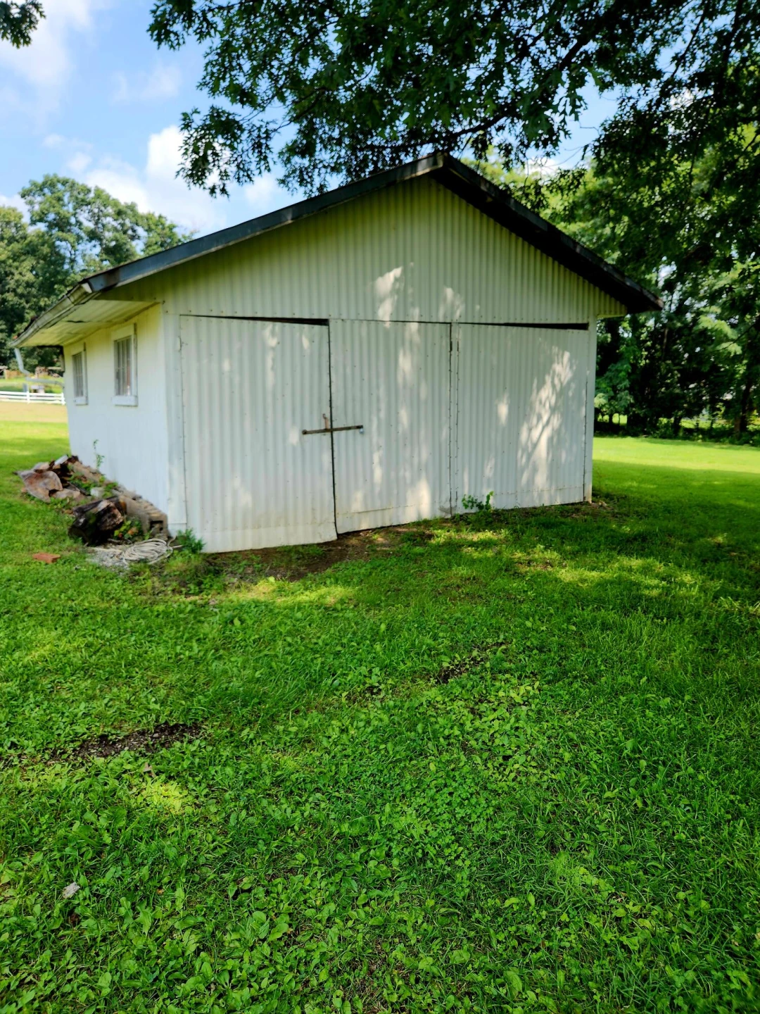 505 Hilltop DR - Photo 16
