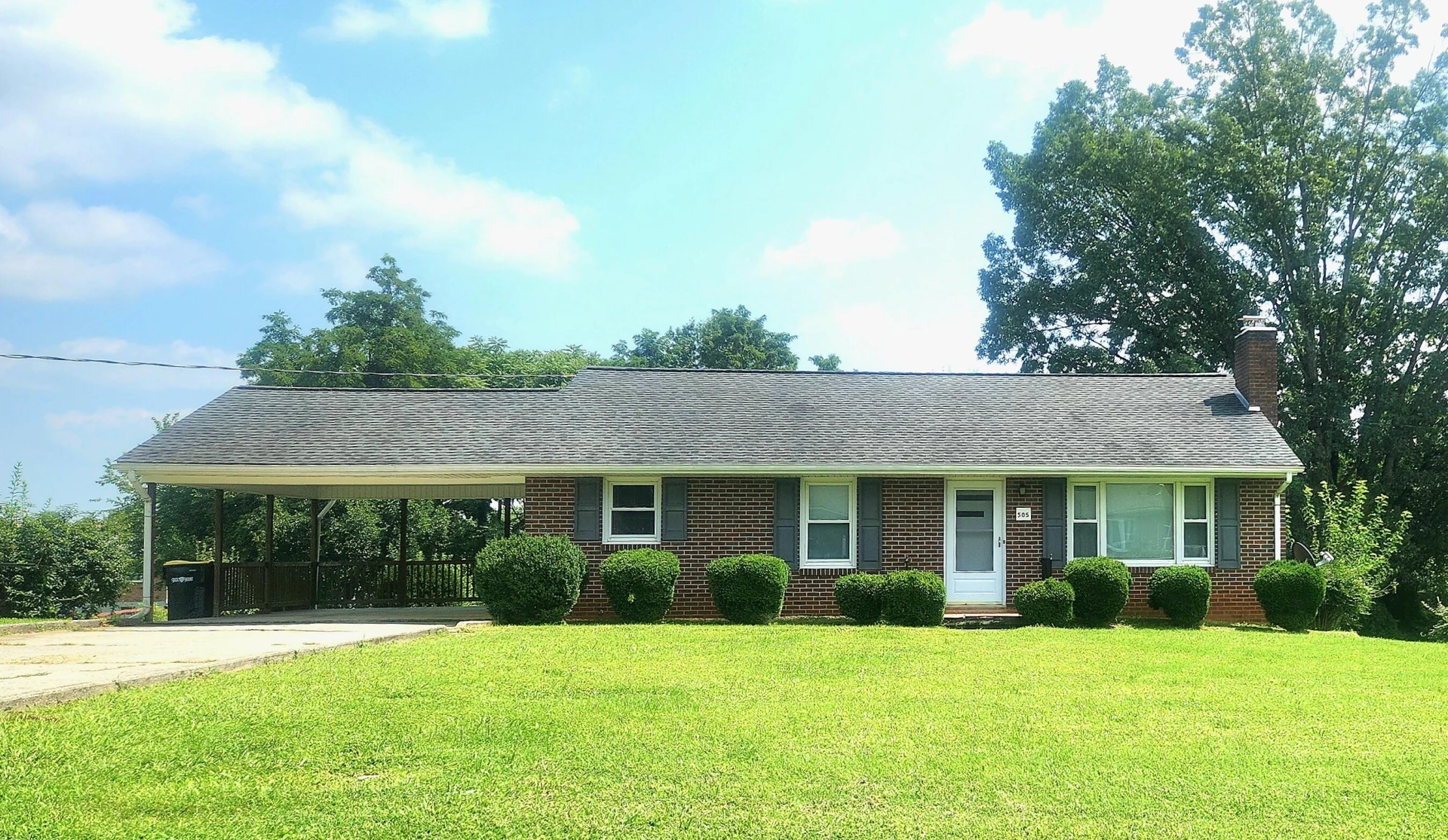 505 Hilltop DR - Photo 18