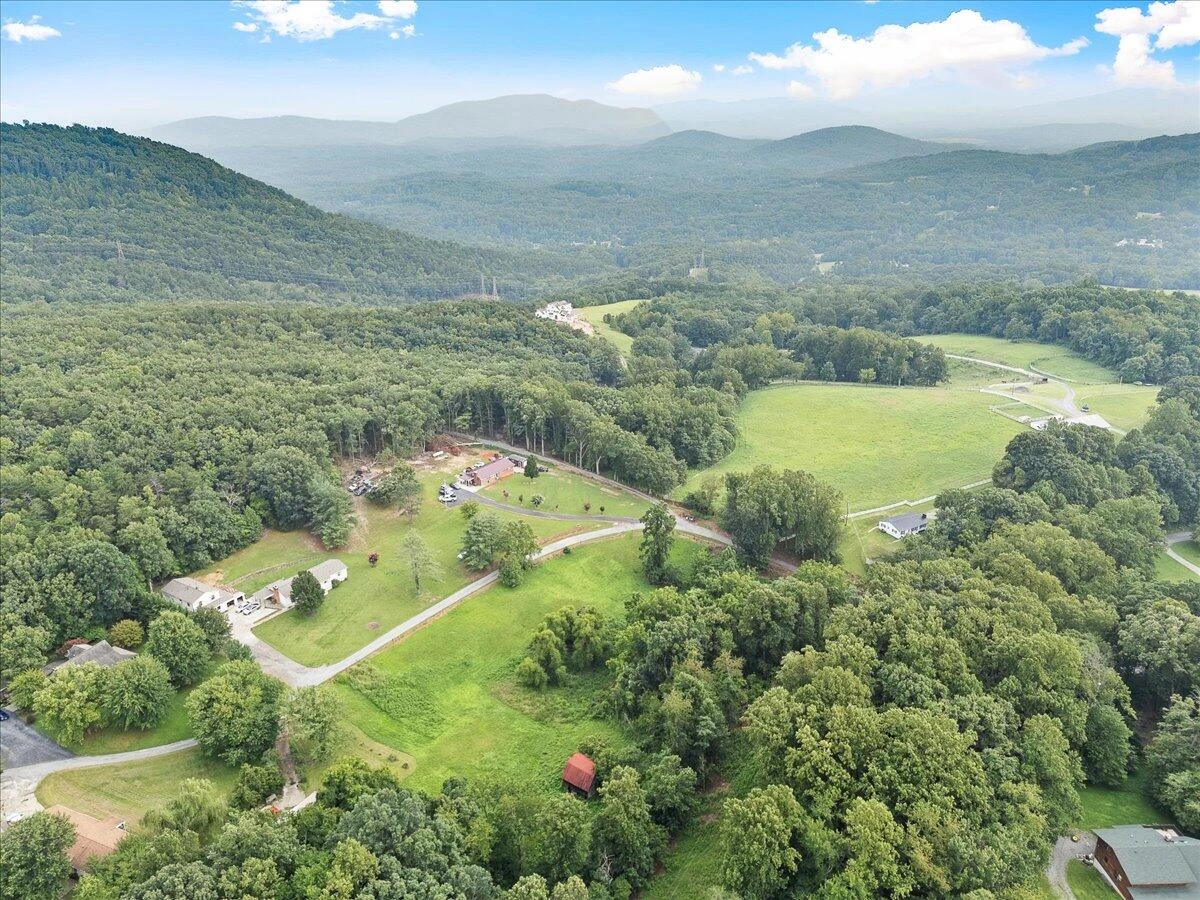 2335 Jeters Chapel RD - Photo 18