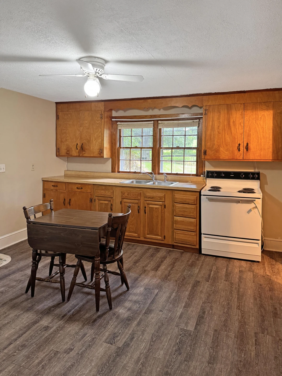 2335 Jeters Chapel RD - Photo 5
