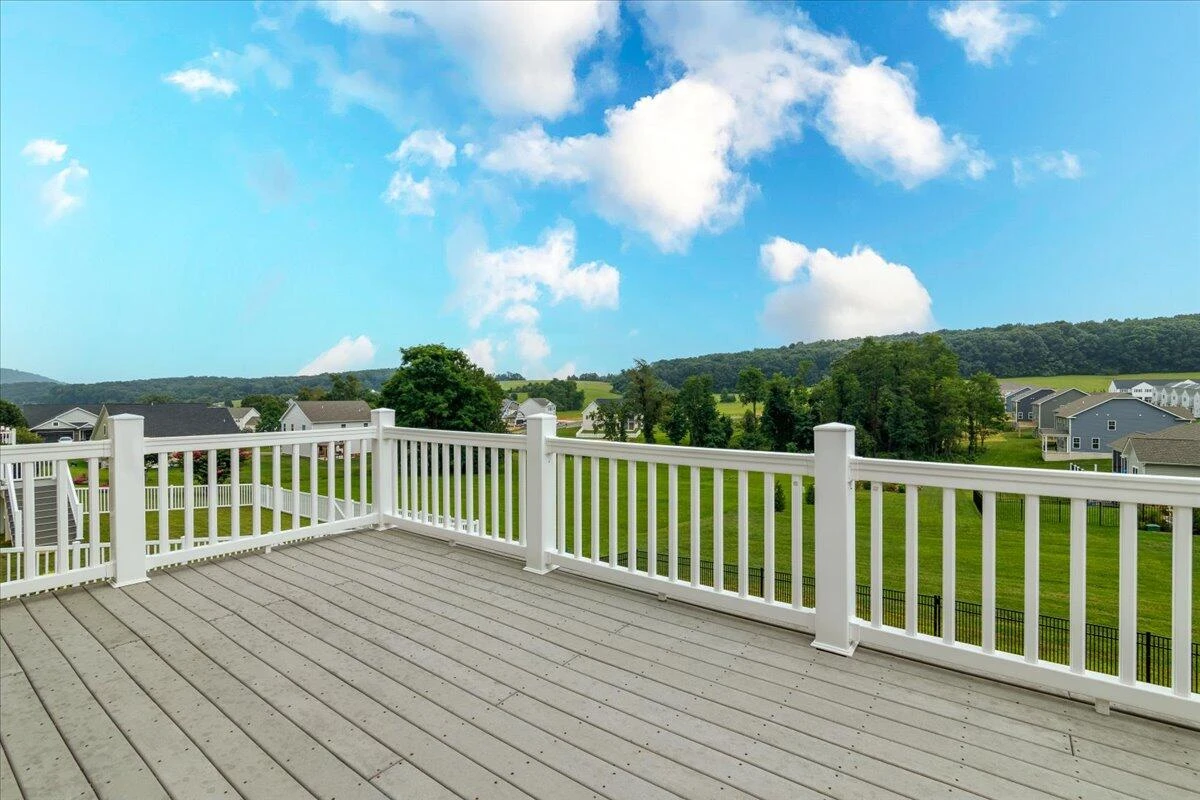 300 Heather LN - Photo 19