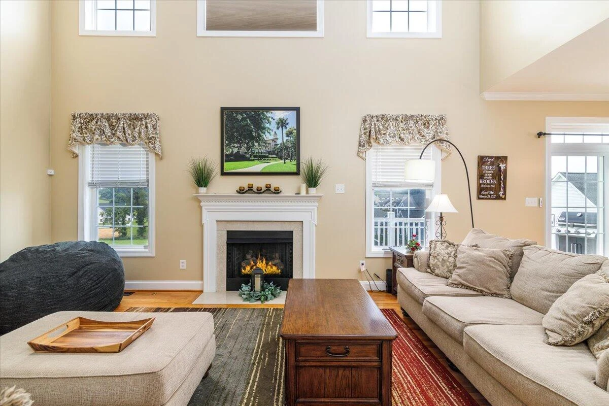 300 Heather LN - Photo 20
