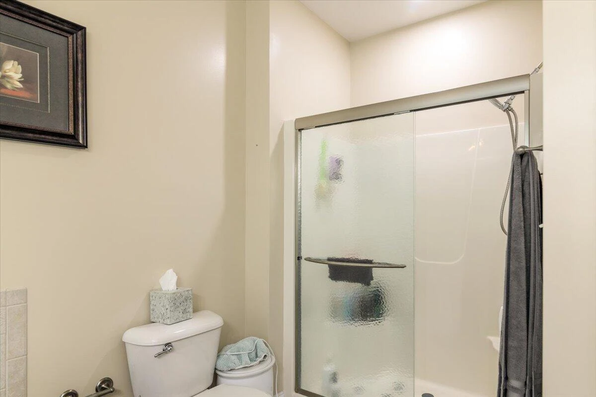 300 Heather LN - Photo 26