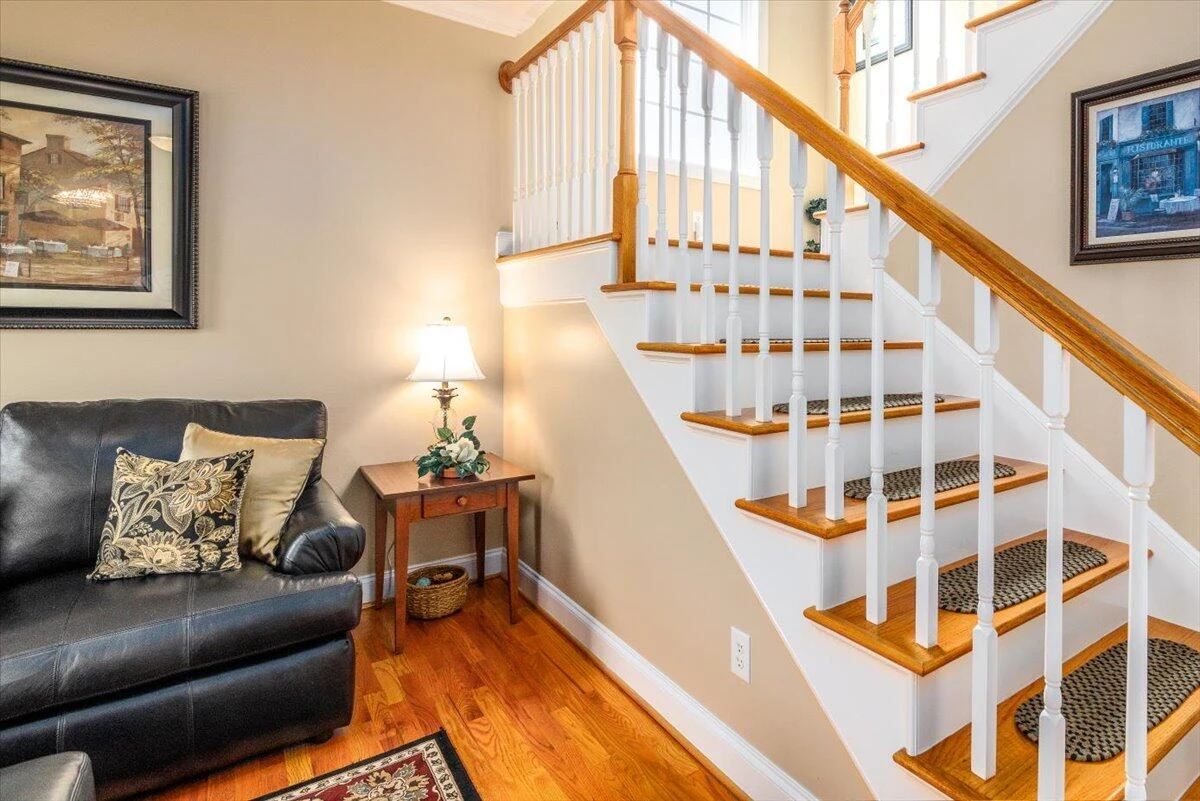 300 Heather LN - Photo 30
