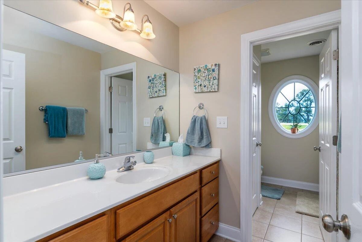 300 Heather LN - Photo 34