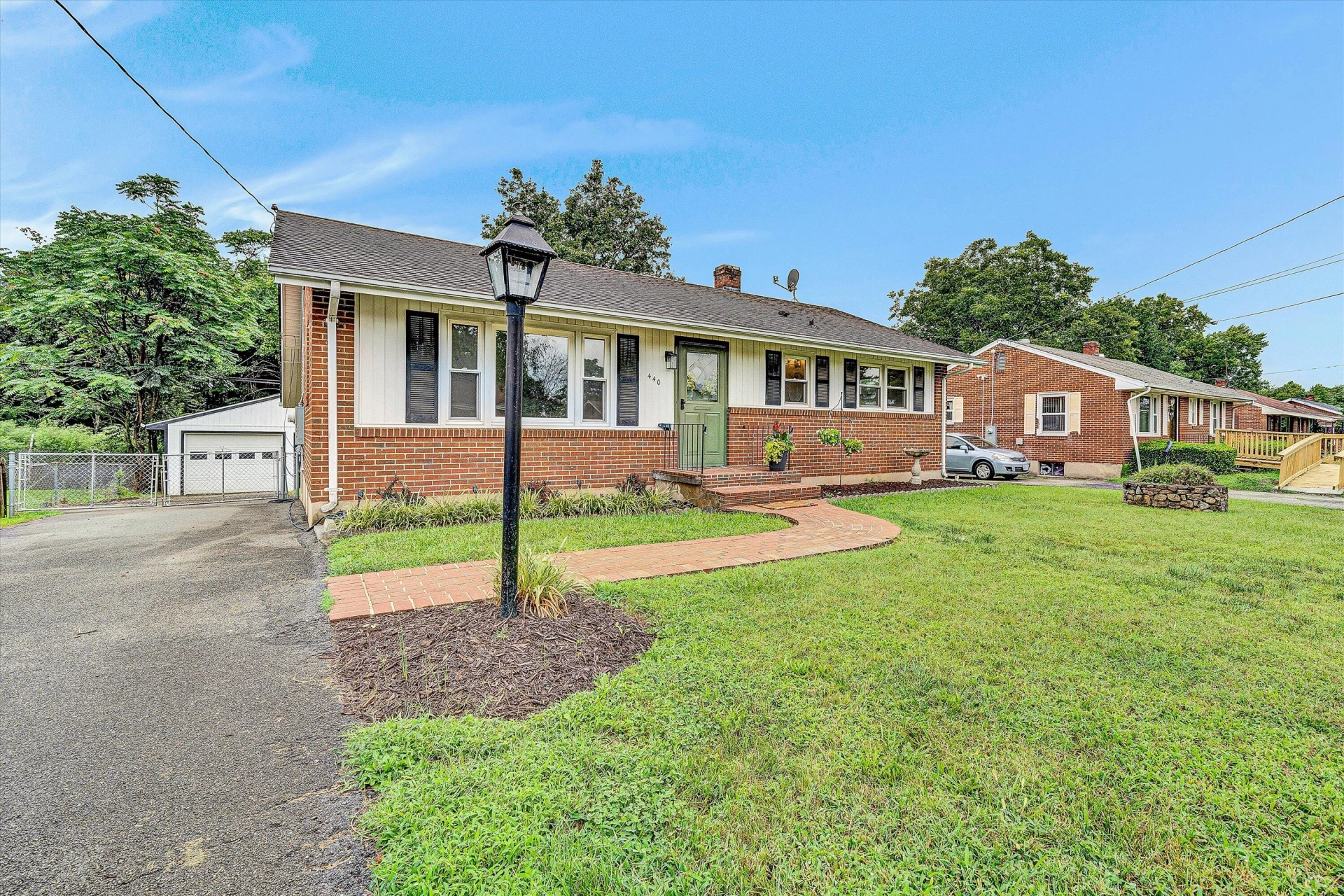 440 Frances DR