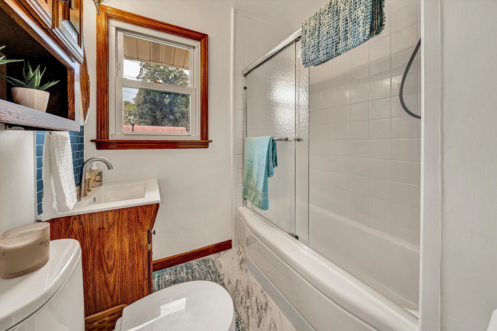 440 Frances DR - Photo 11
