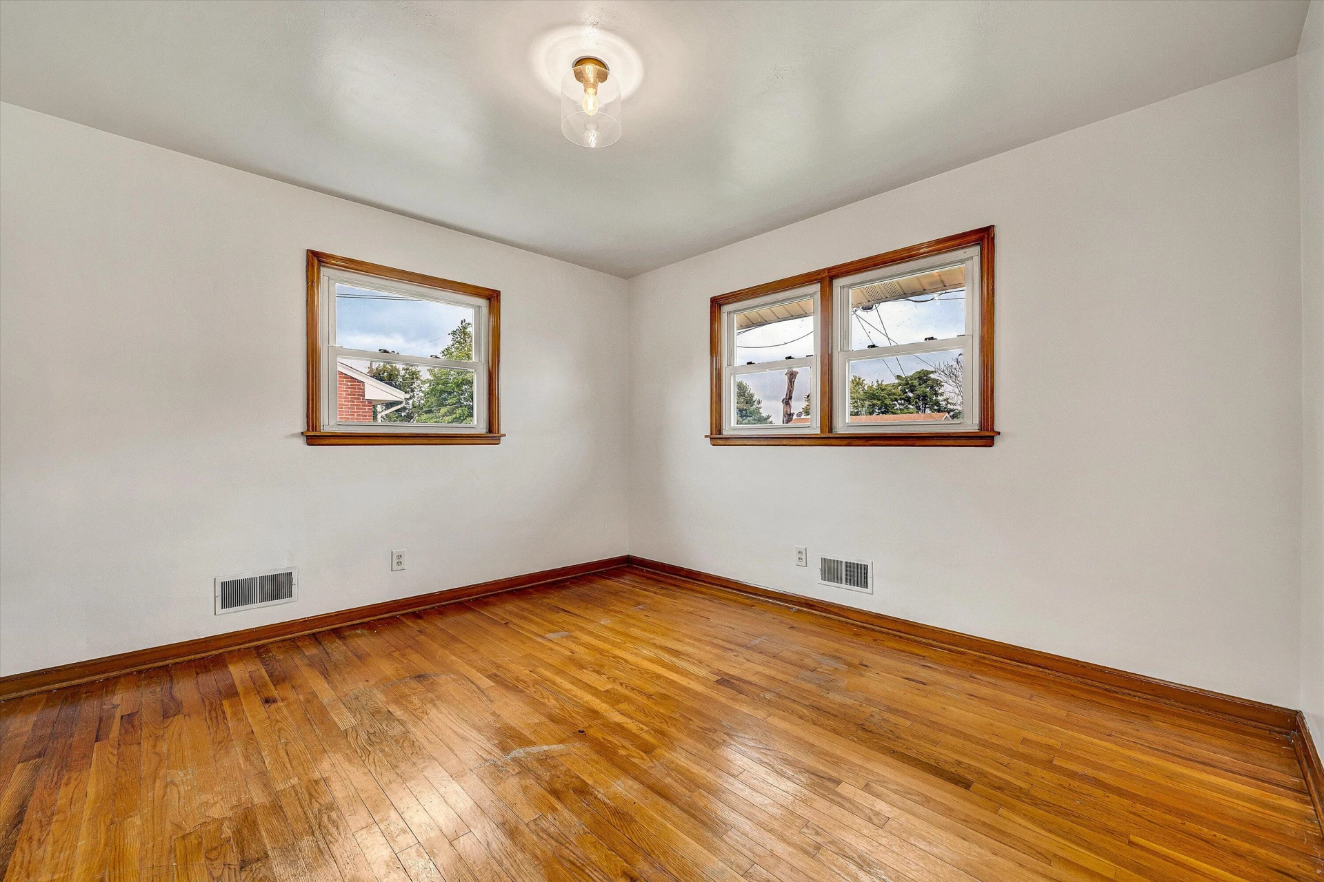 440 Frances DR - Photo 12