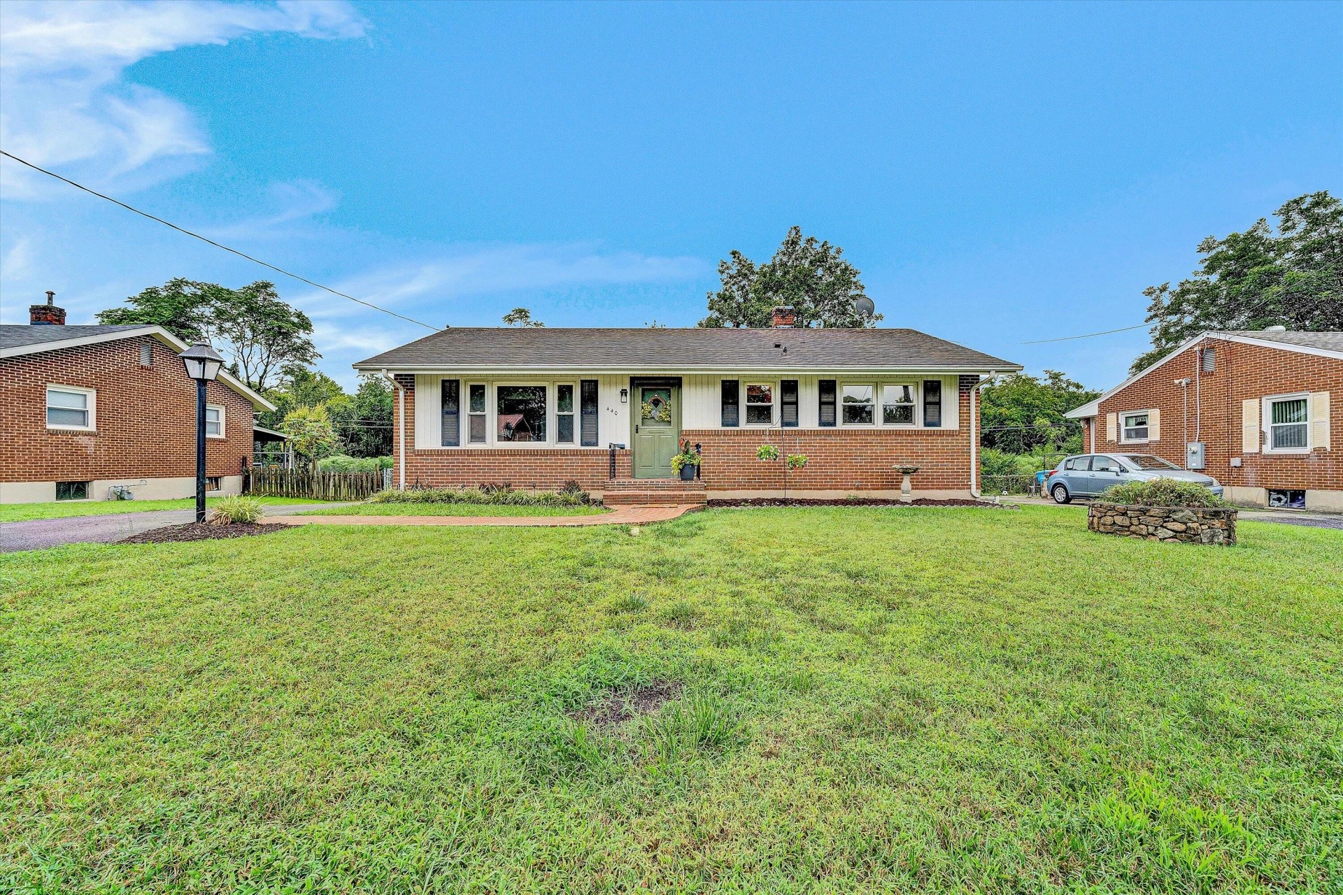 440 Frances DR - Photo 2