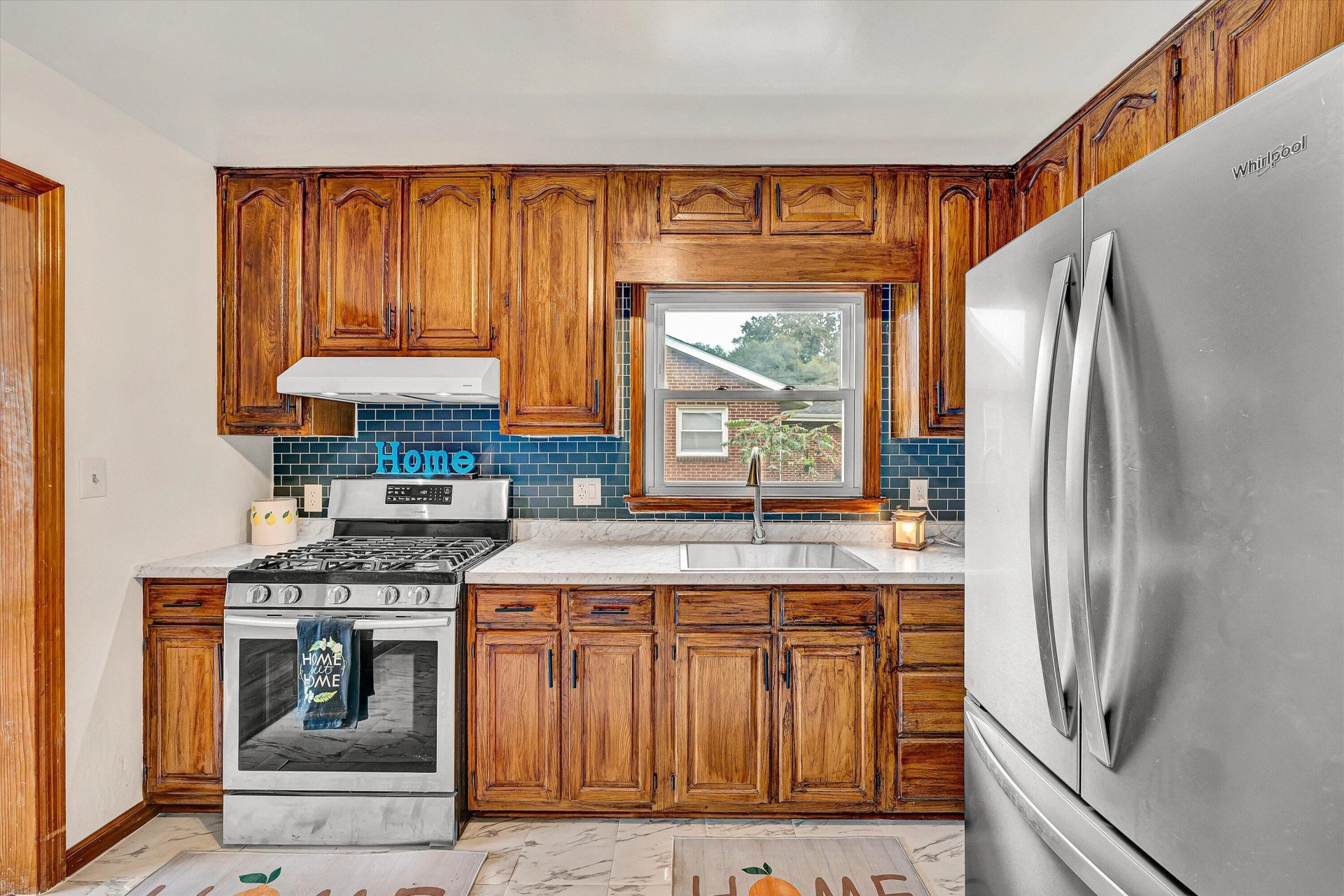 440 Frances DR - Photo 6