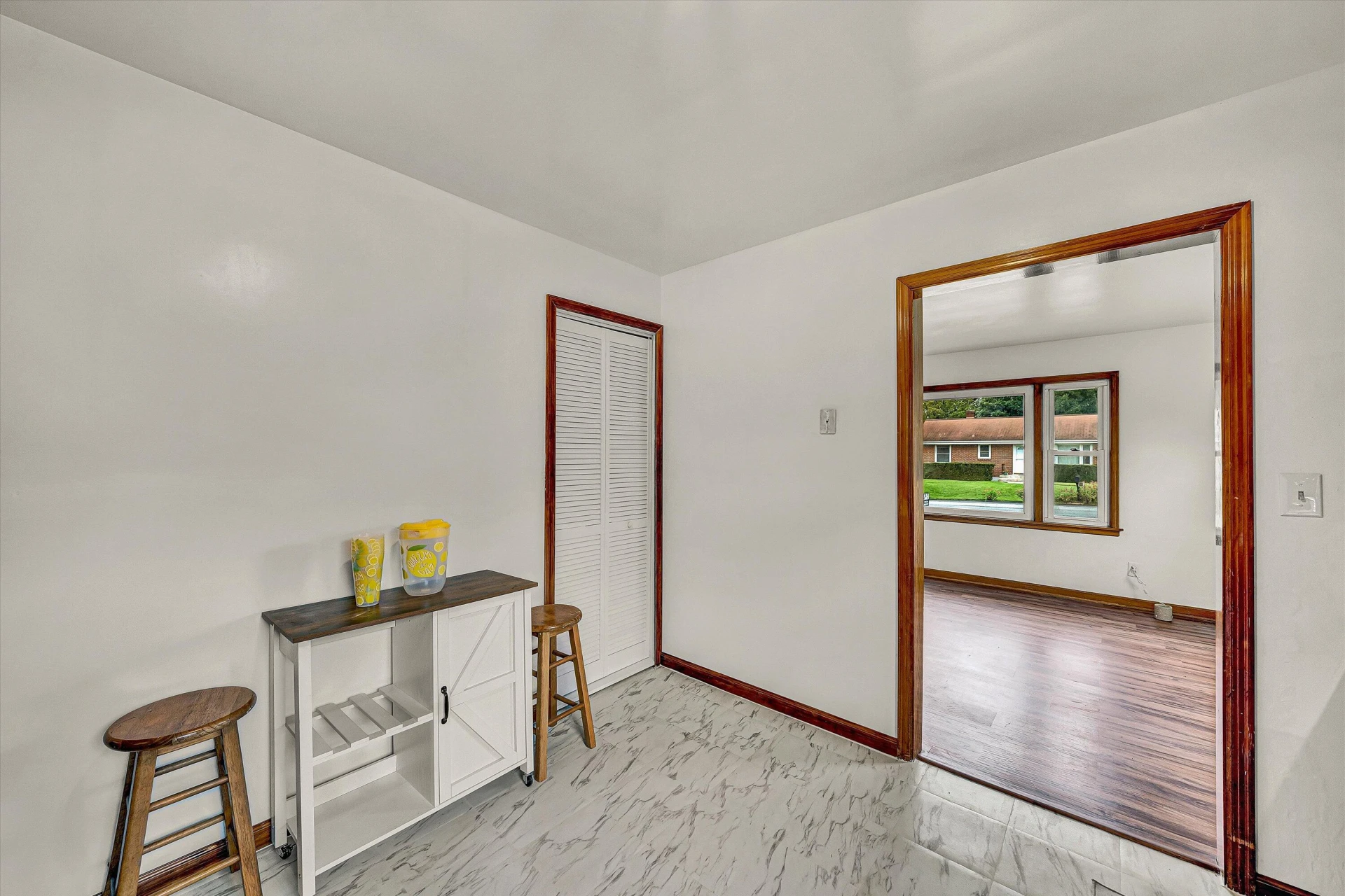 440 Frances DR - Photo 7