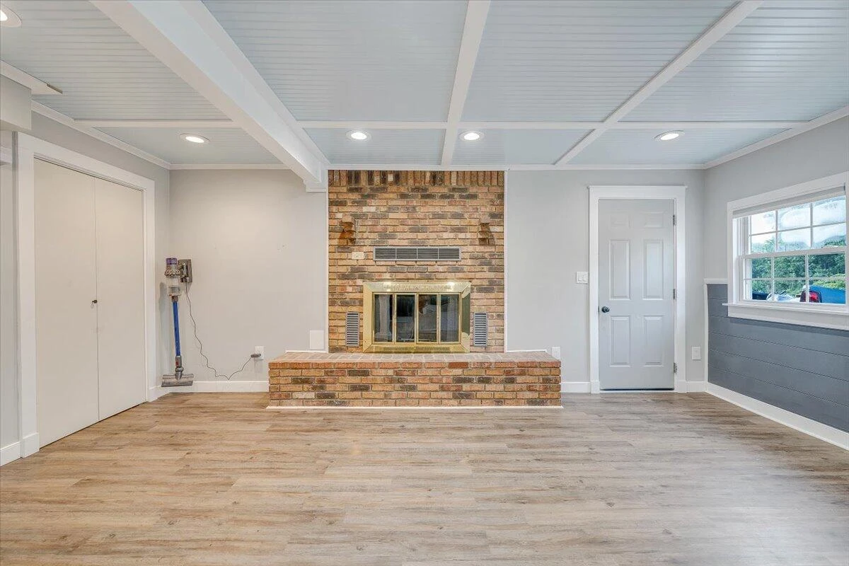 2516 Beverly BLVD - Photo 32