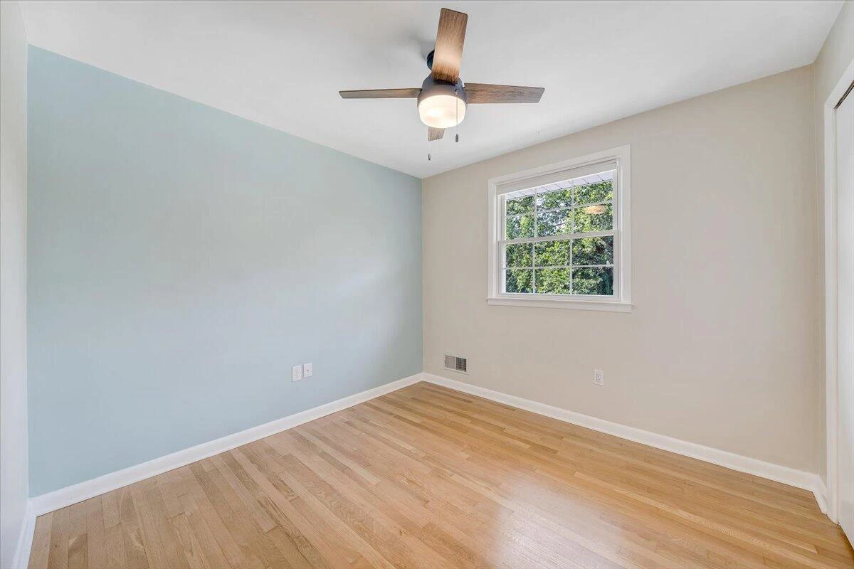 2516 Beverly BLVD - Photo 40