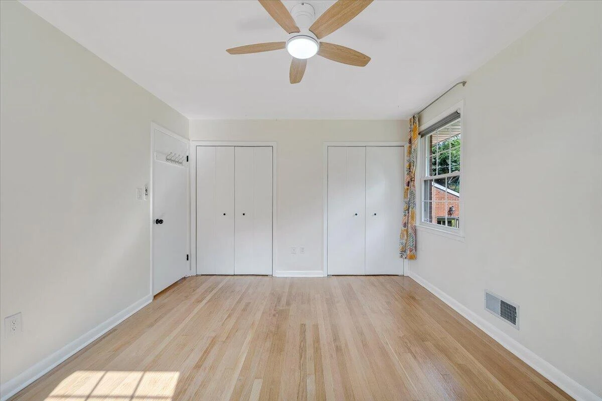 2516 Beverly BLVD - Photo 43
