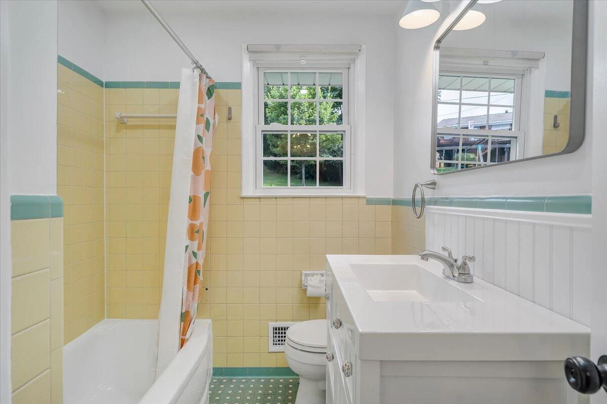 2516 Beverly BLVD - Photo 47