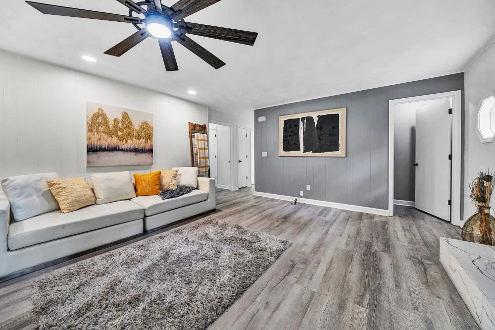 1544 Deborah LN - Photo 19