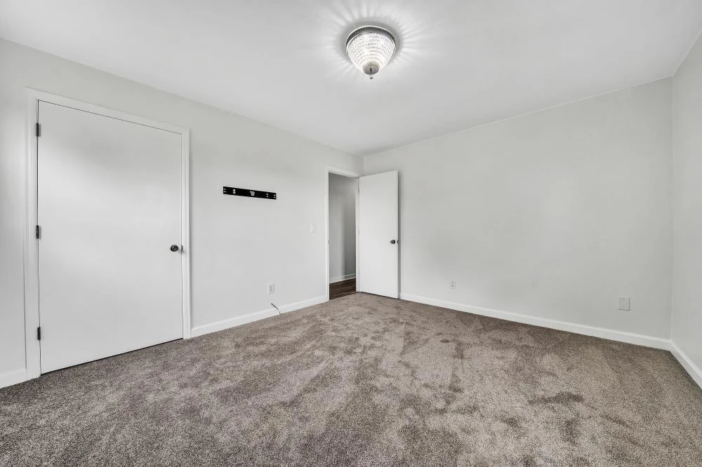1544 Deborah LN - Photo 26