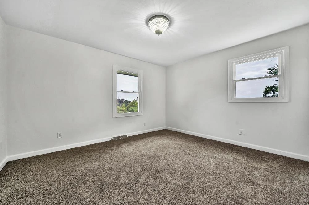 1544 Deborah LN - Photo 27