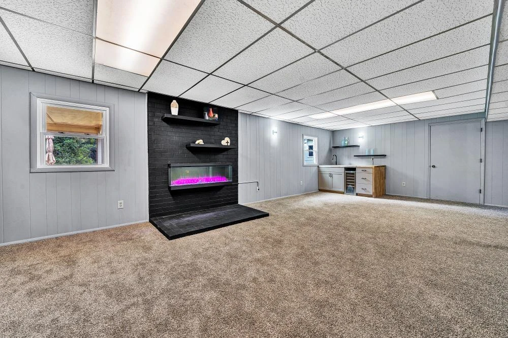 1544 Deborah LN - Photo 33