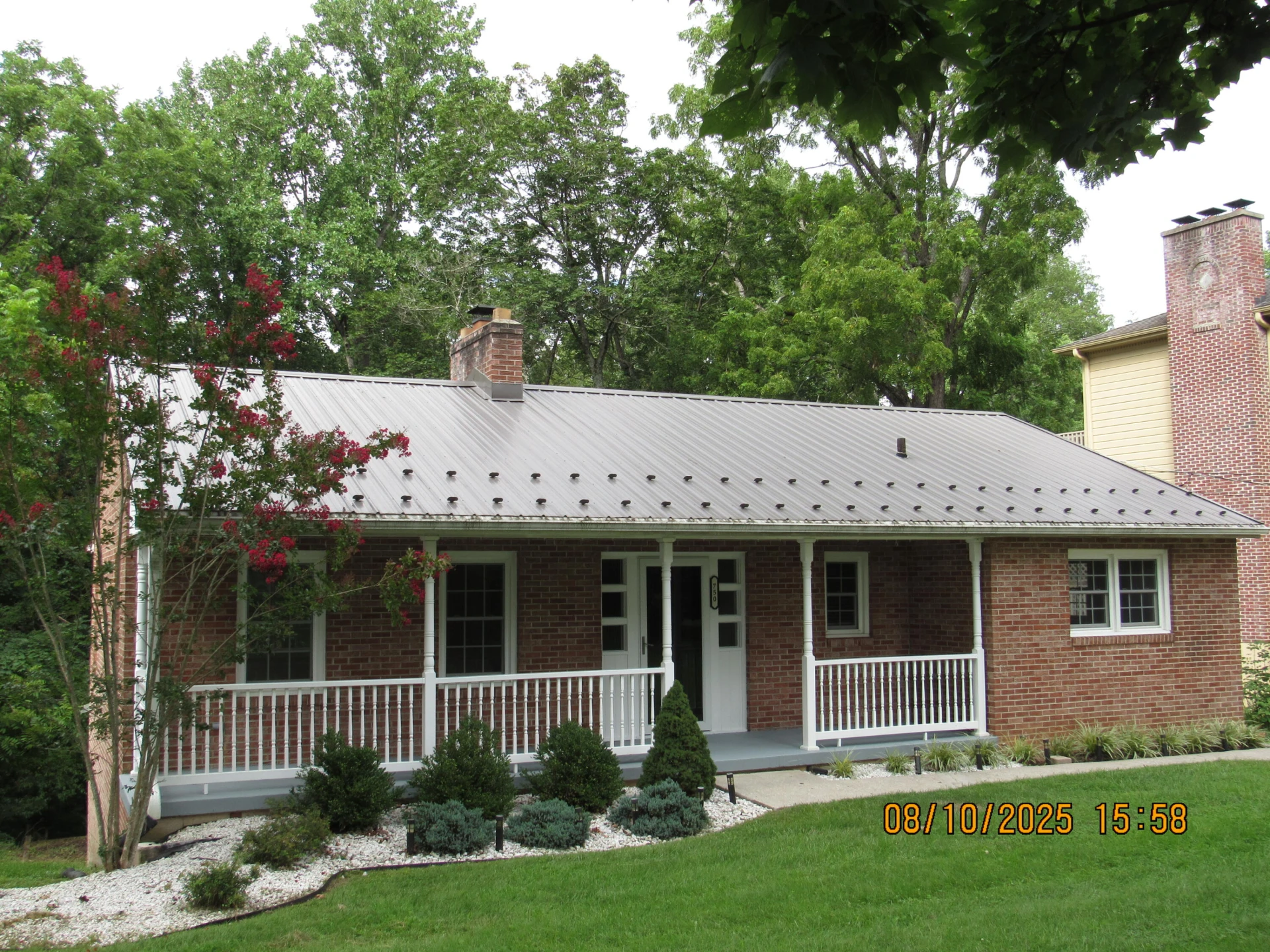 750 Prospect AVE - Photo 2