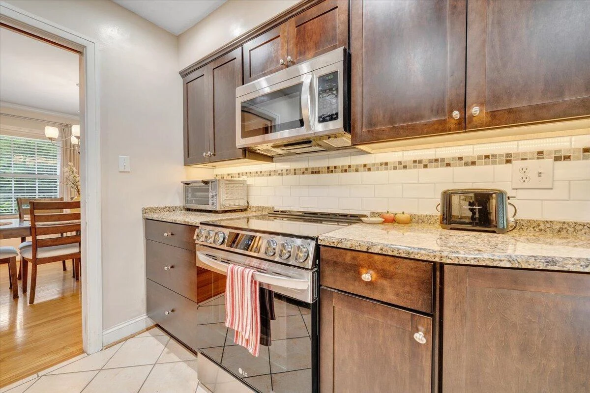 2739 Grandin RD - Photo 17