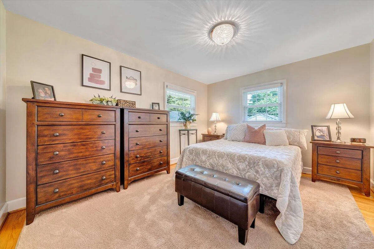 2739 Grandin RD - Photo 22