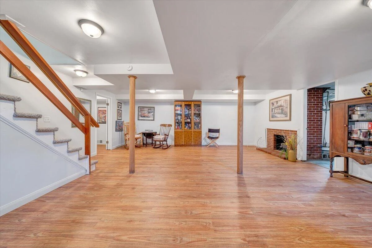 2739 Grandin RD - Photo 29