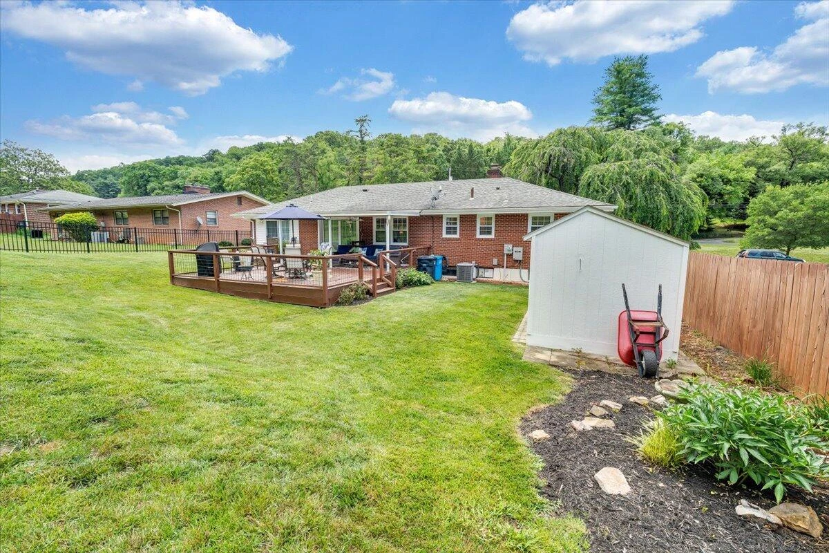 2739 Grandin RD - Photo 47