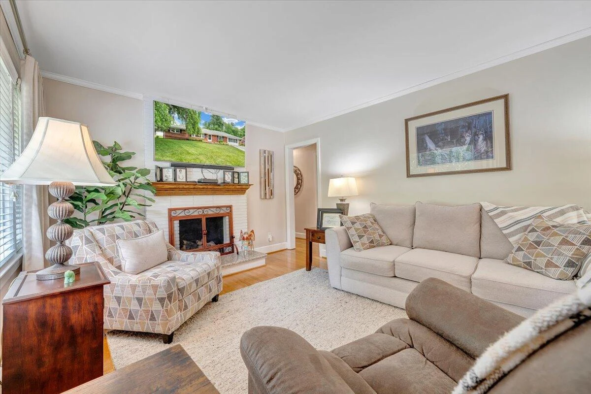 2739 Grandin RD - Photo 8