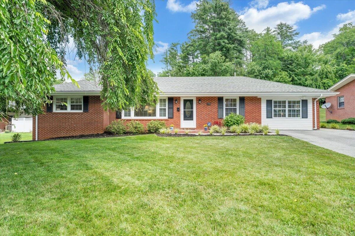 2739 Grandin RD - Photo 53