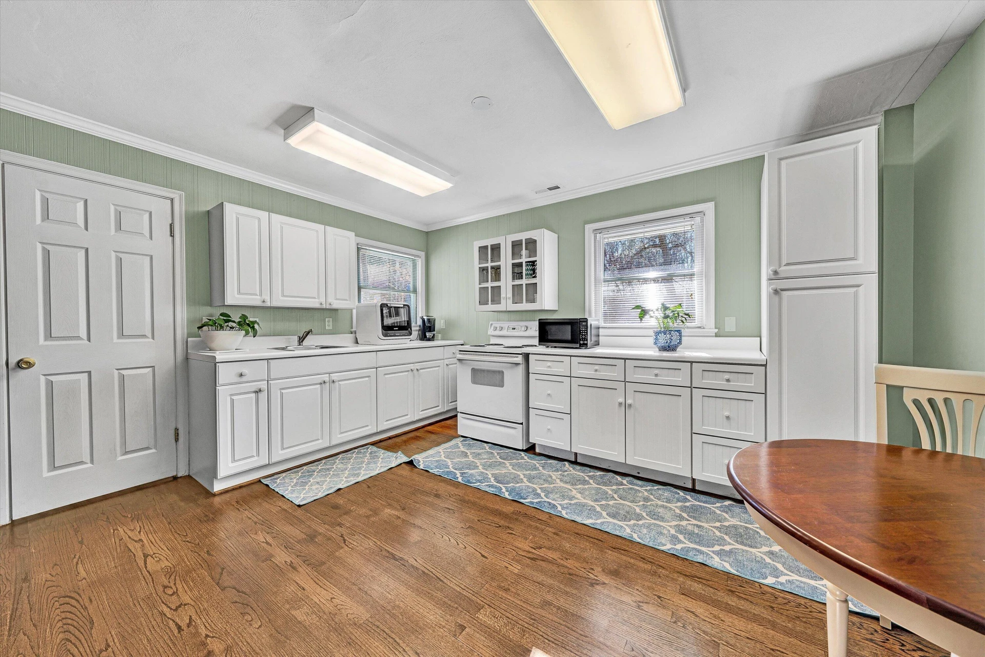 3042 Brambleton AVE - Photo 16