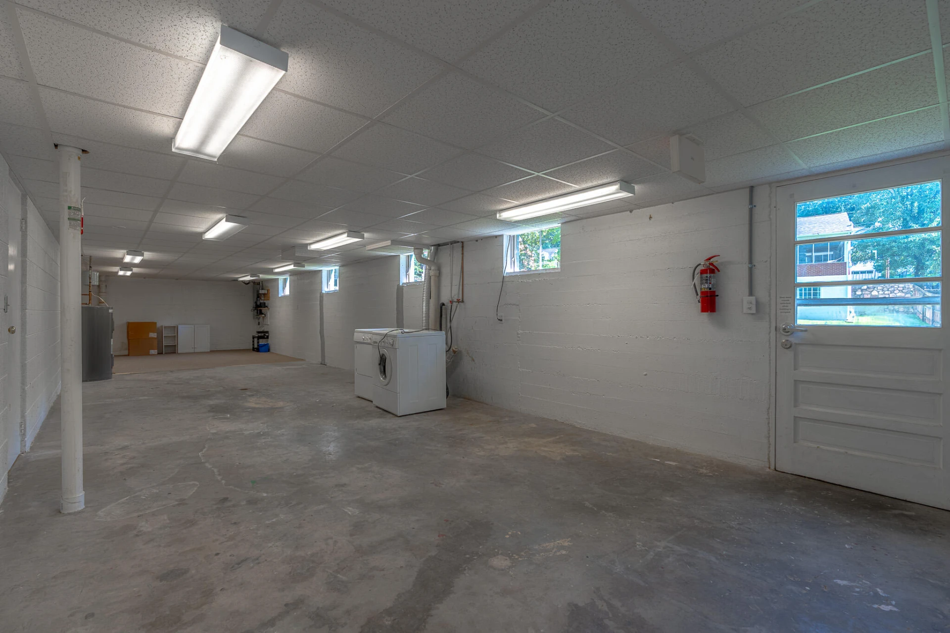 3042 Brambleton AVE - Photo 43
