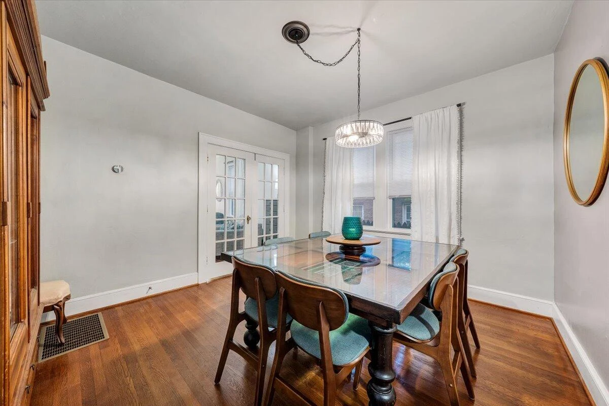 2123 Lynn AVE - Photo 20