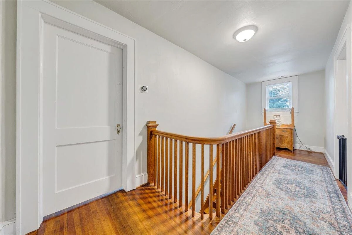 2123 Lynn AVE - Photo 32
