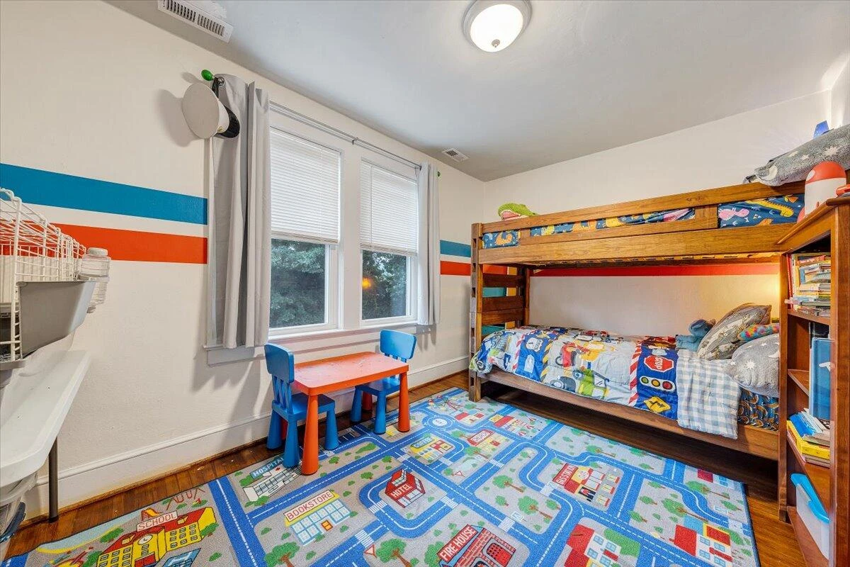 2123 Lynn AVE - Photo 33