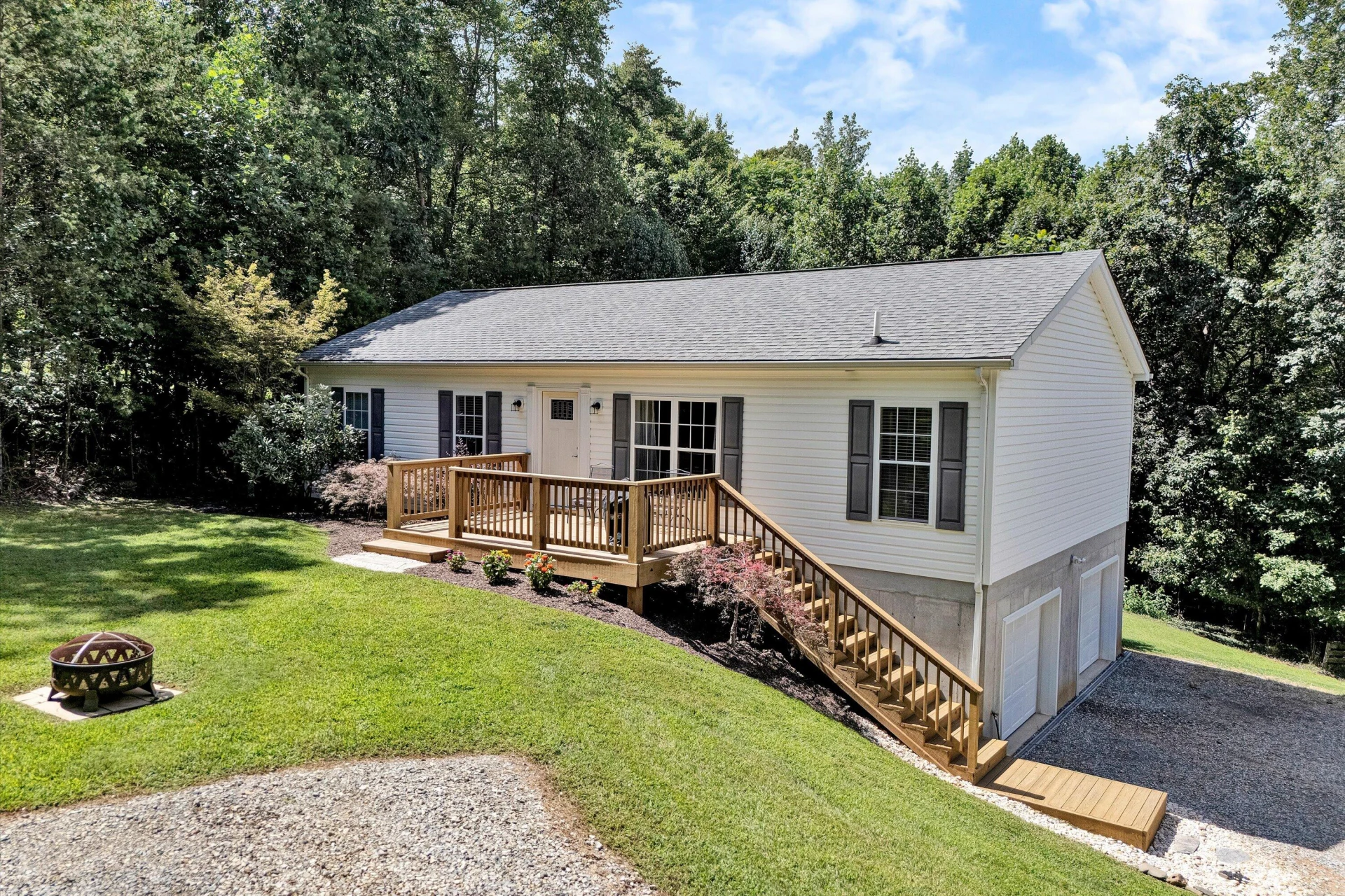 2750 Rutrough RD