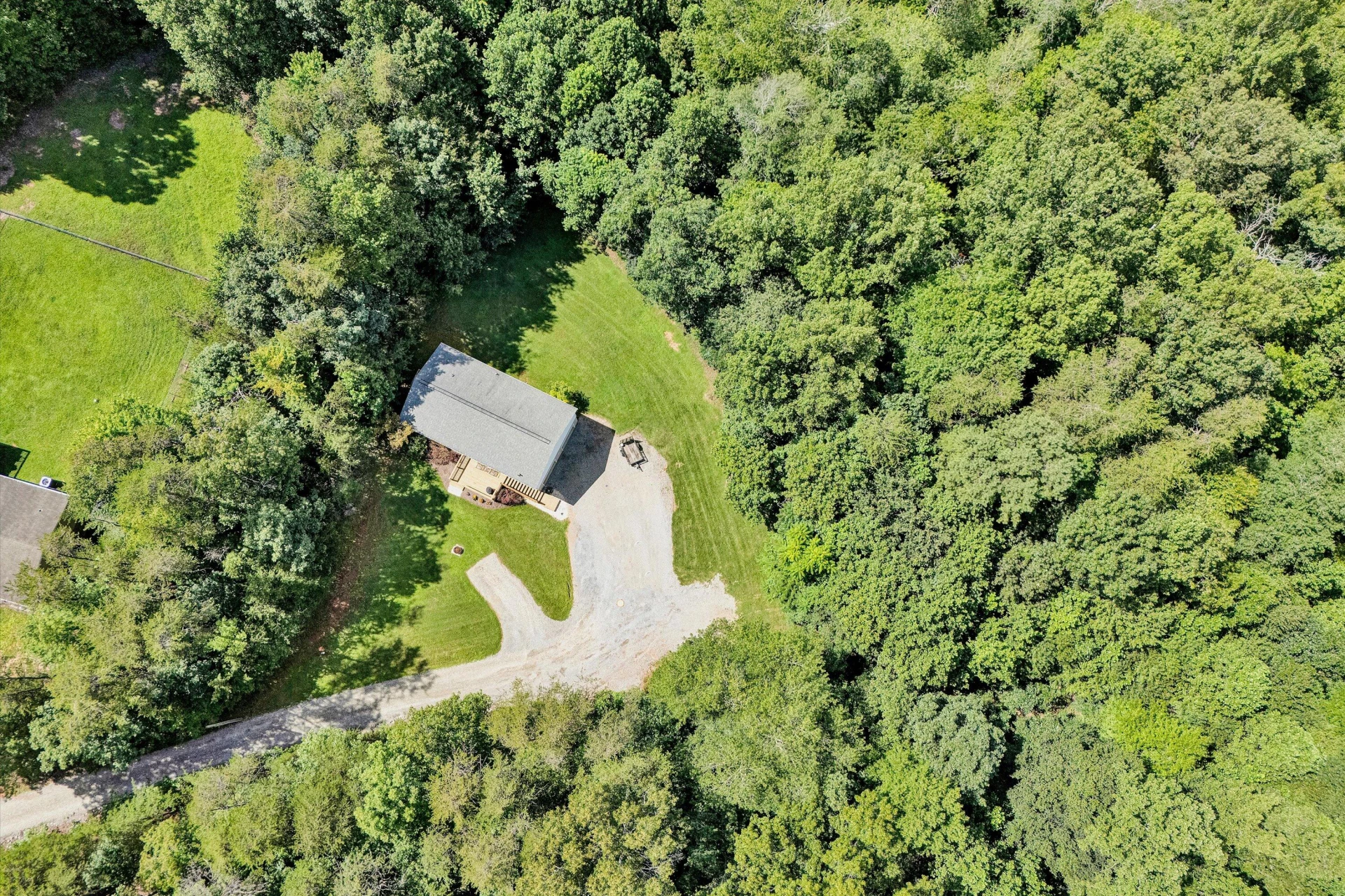 2750 Rutrough RD - Photo 6