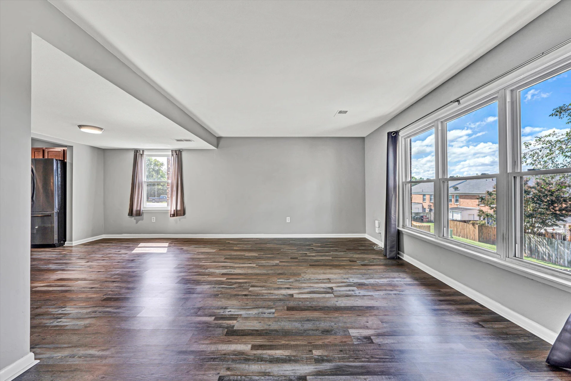 114 OXFORD SQUARE - Photo 13