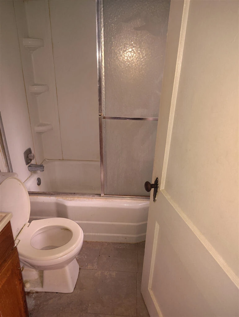 1836 10Th ST - Photo 4
