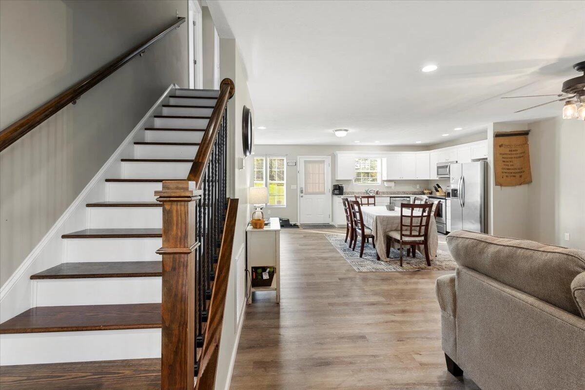607 Rock RD - Photo 9