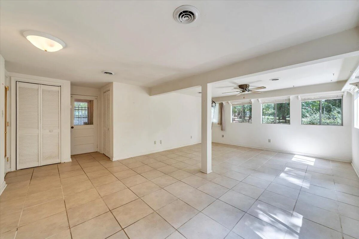 3990 Winding Way RD - Photo 35