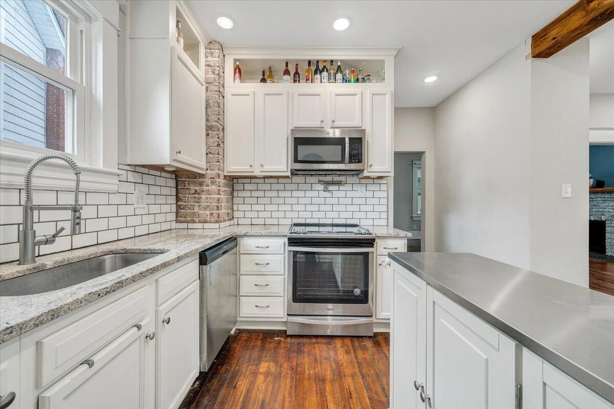 1414 Kenwood BLVD - Photo 13
