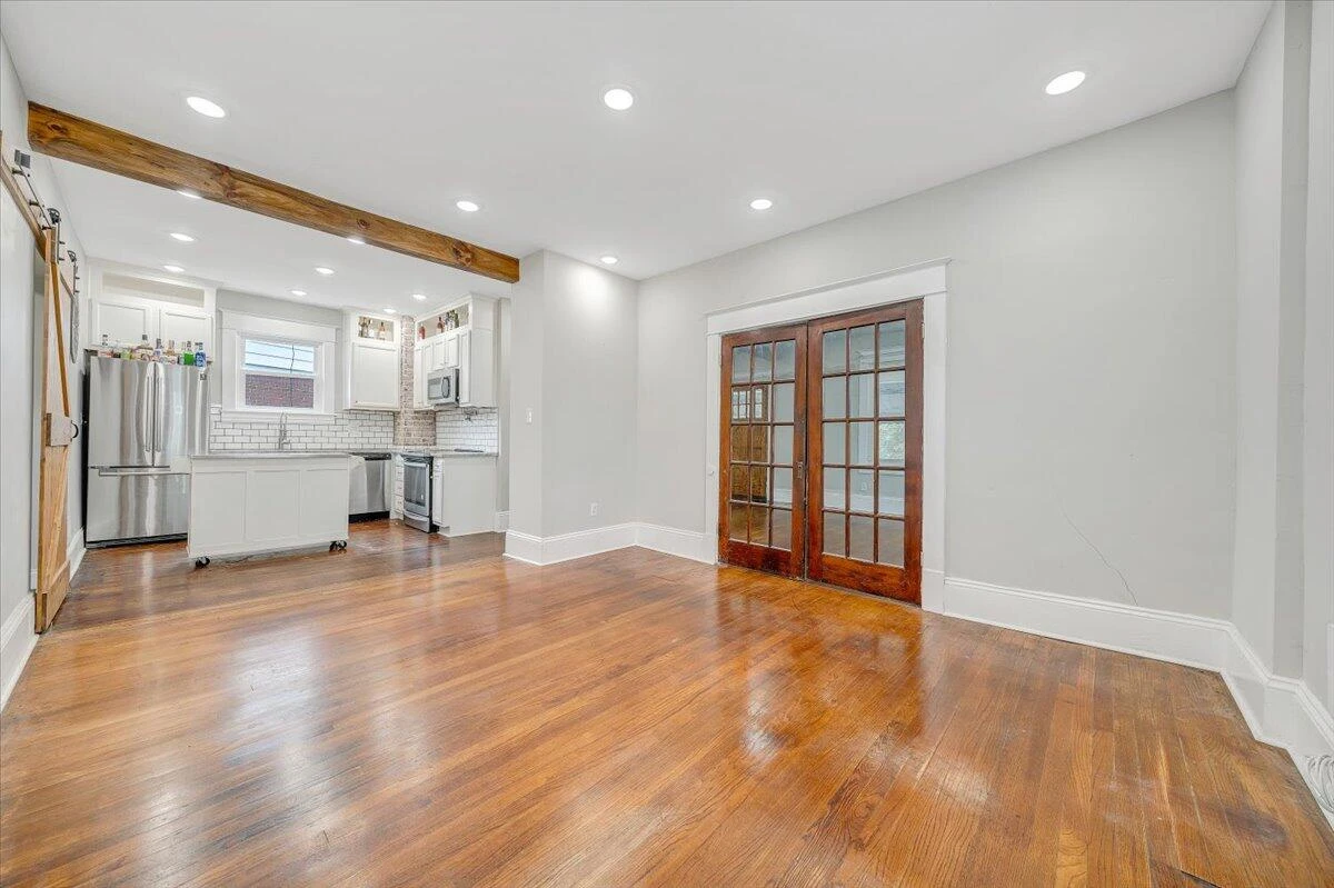 1414 Kenwood BLVD - Photo 17