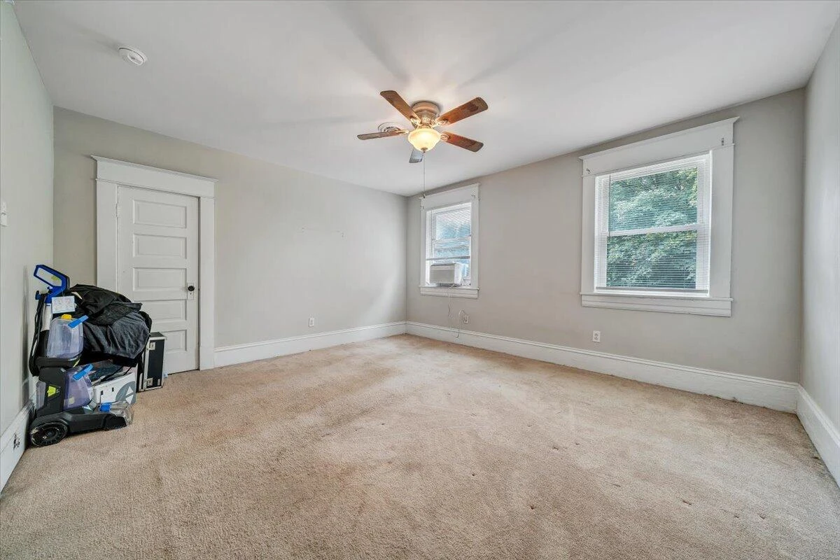 1414 Kenwood BLVD - Photo 21