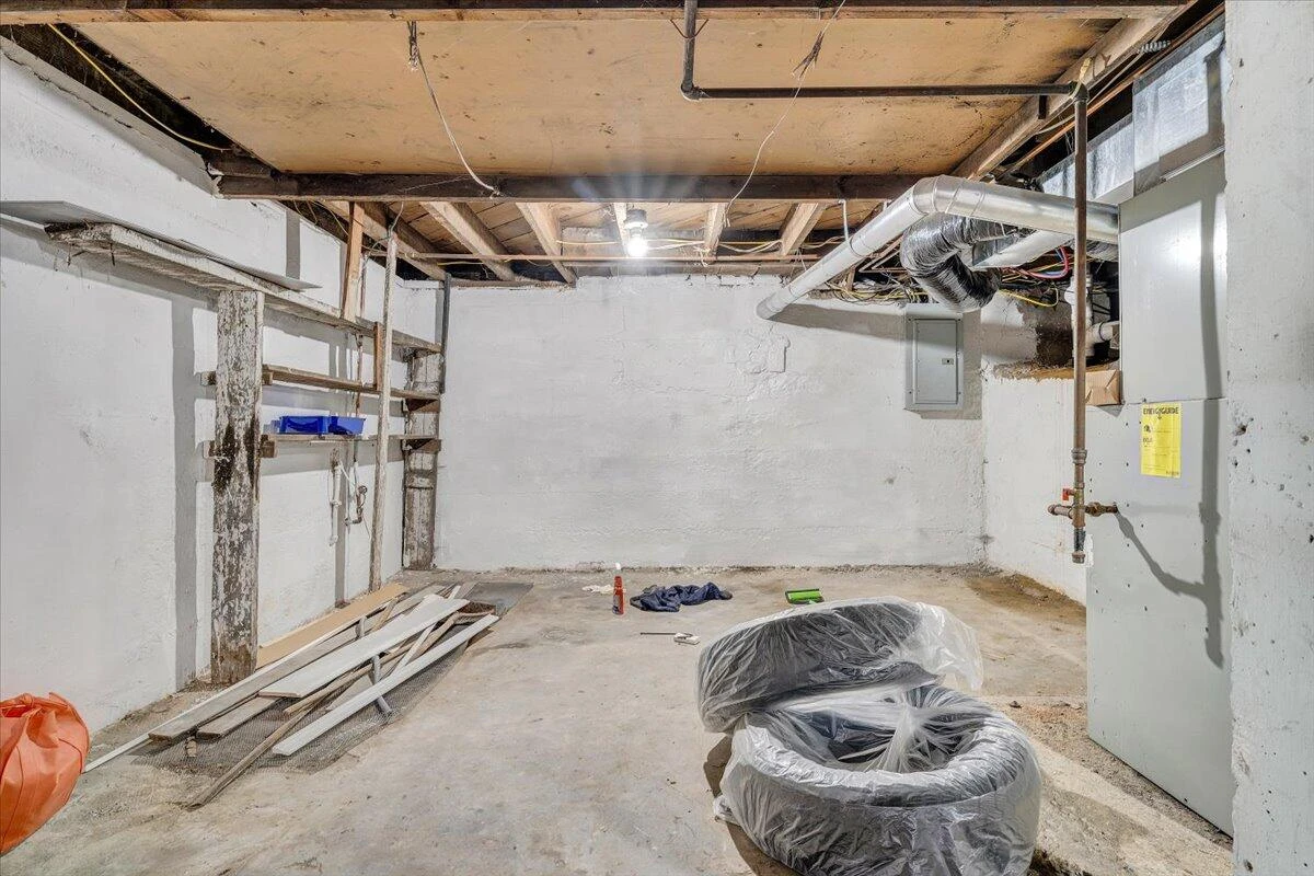 1414 Kenwood BLVD - Photo 29