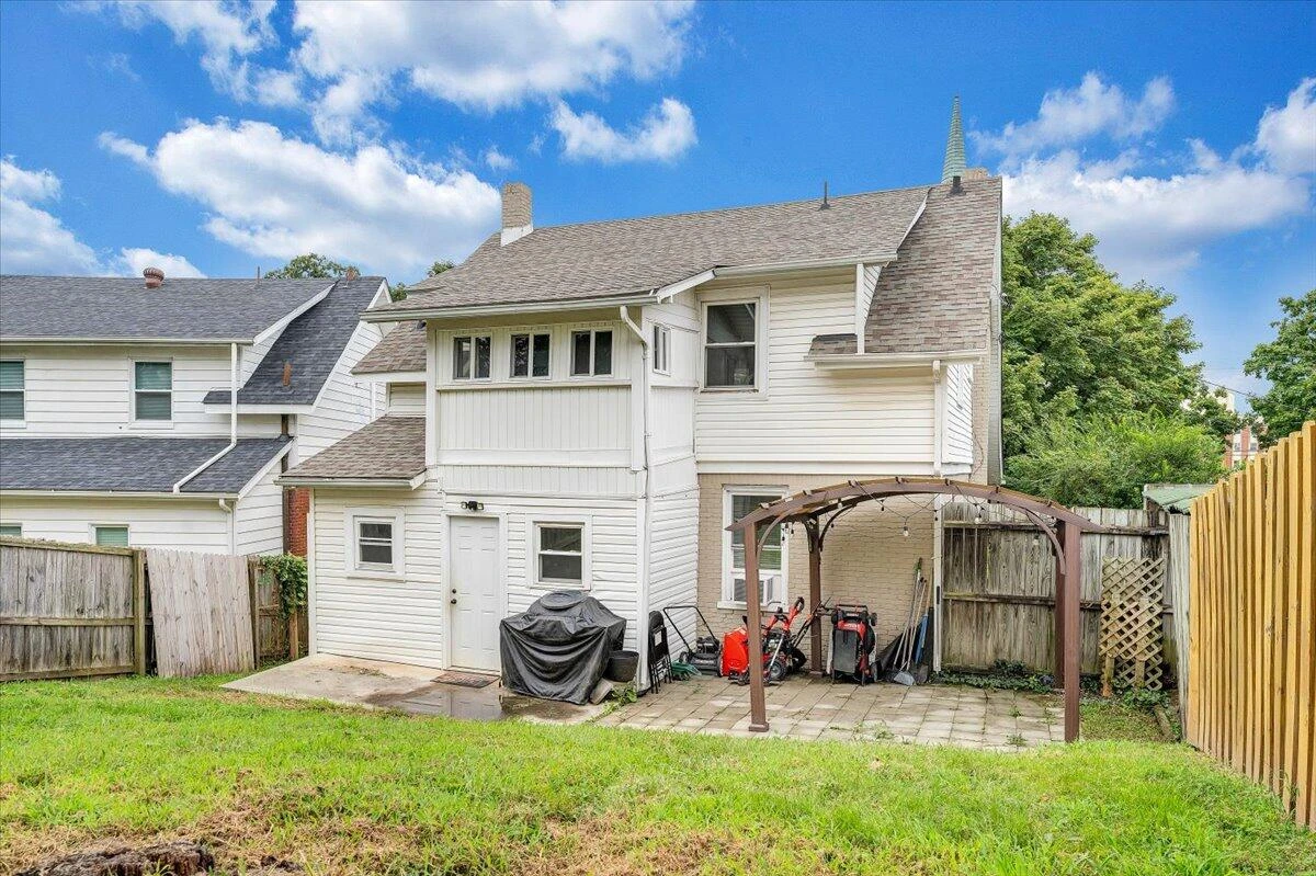 1414 Kenwood BLVD - Photo 40