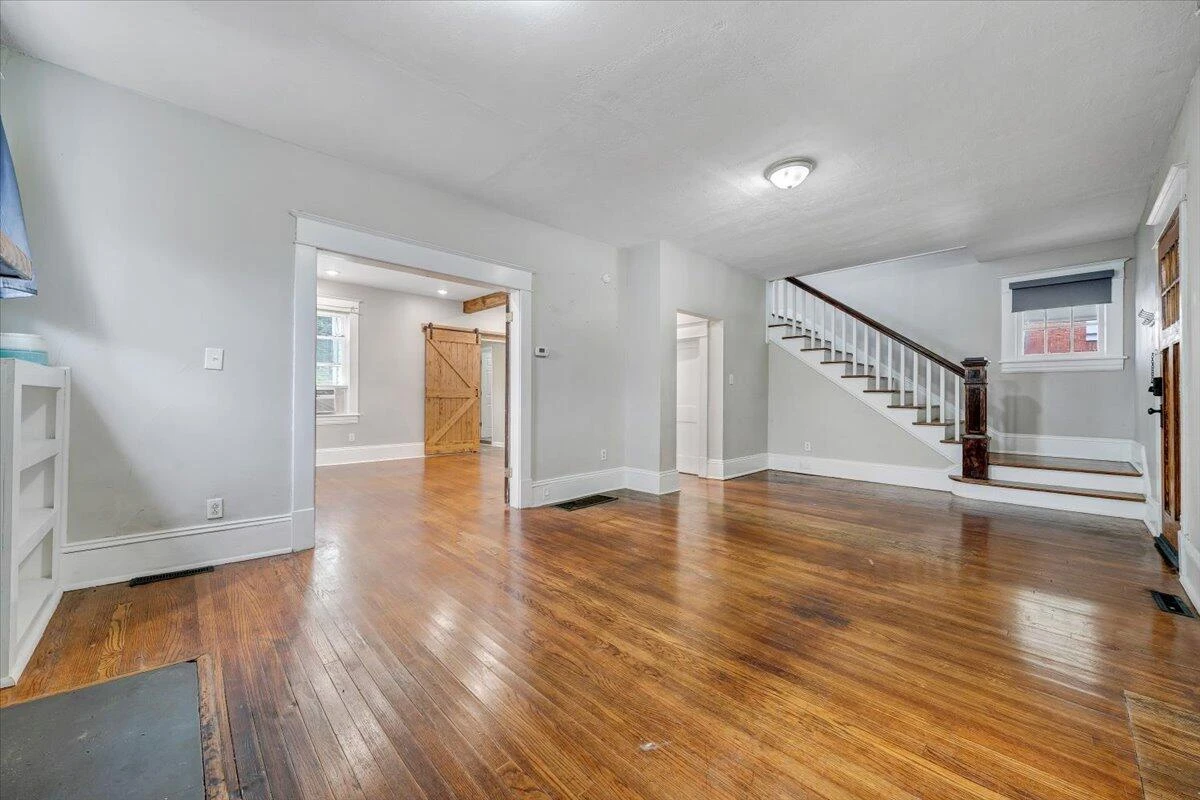 1414 Kenwood BLVD - Photo 8