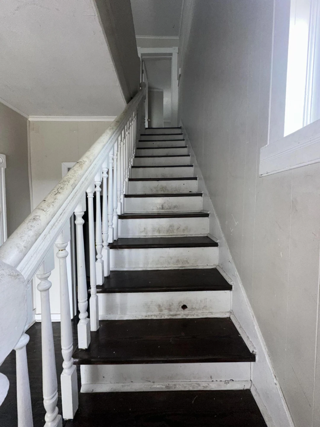 709 Madison AVE - Photo 3