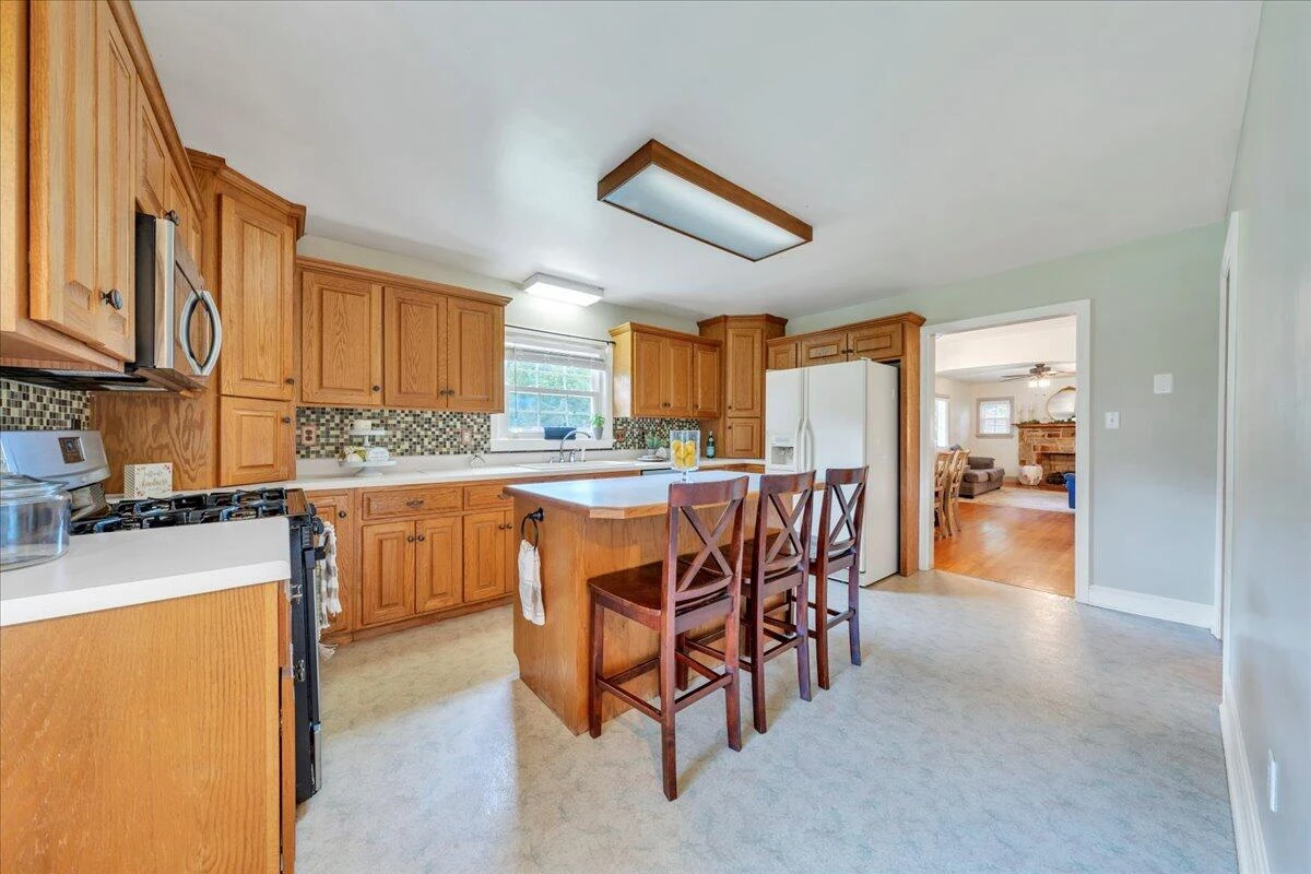 922 Hugh AVE - Photo 24